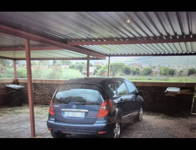 2 BEDROOM TOWNHOUSE FOR SALE IN WILGEHEUWEL